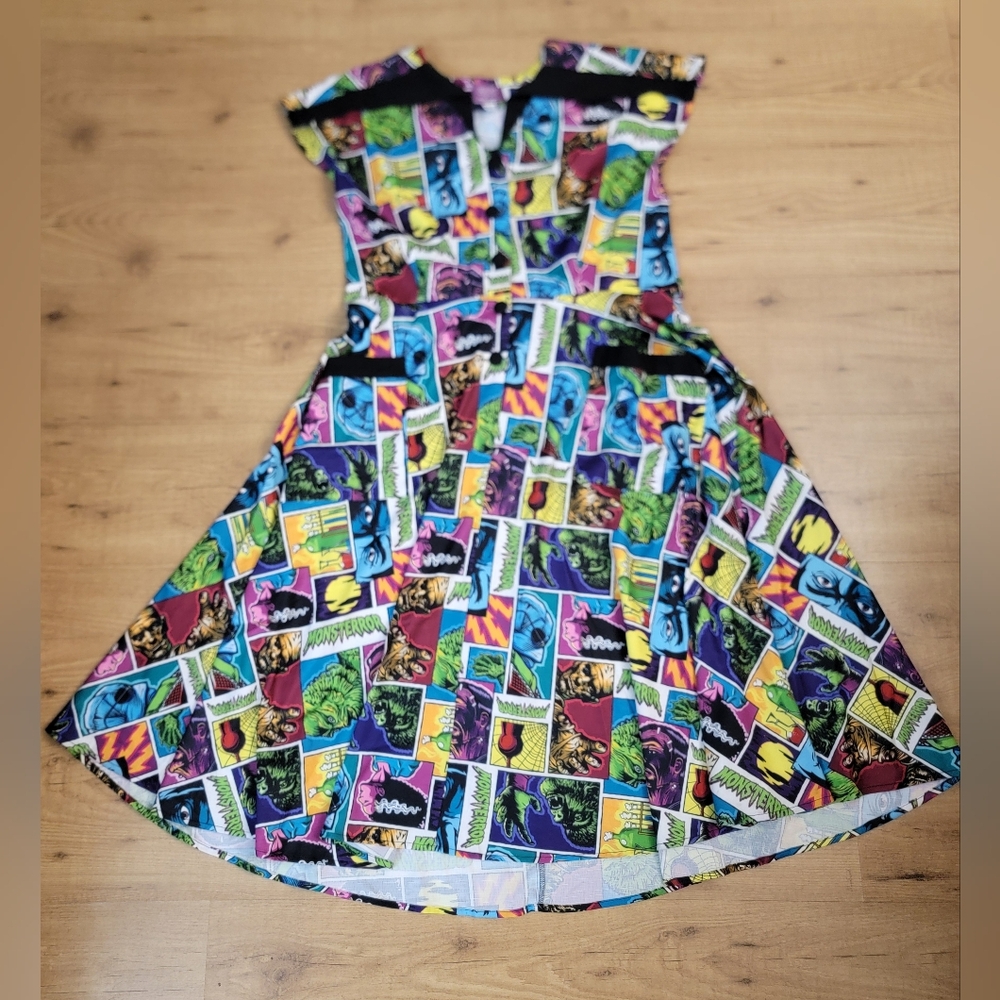 Universal Studios MONSTERS × Unique Vintage Dress - Picture 6 of 12